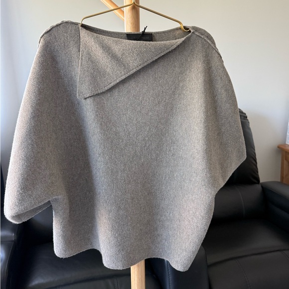 Zara LAPEL COLLAR KNIT JUMPER - Picture 2 of 5